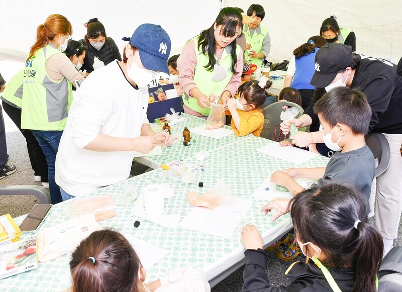 4년 만에 열린 삼척평생학습박람회, 1만5천 명 찾았다