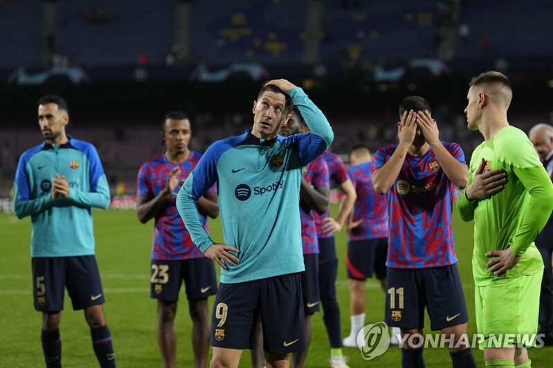 바르셀로나의 굴욕…UCL서 뮌헨에 완패 '올해도 유로파리그로'