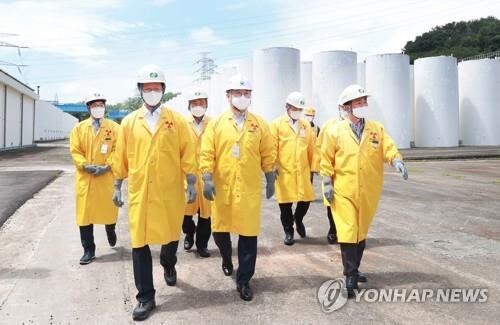 S. Korea, Finland vow to enhance tech ties on high-level radioactive waste
