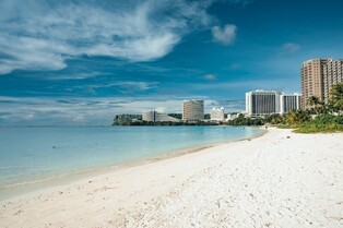 Half of the visitors are Korean among 210,000 people who visited Guam this year