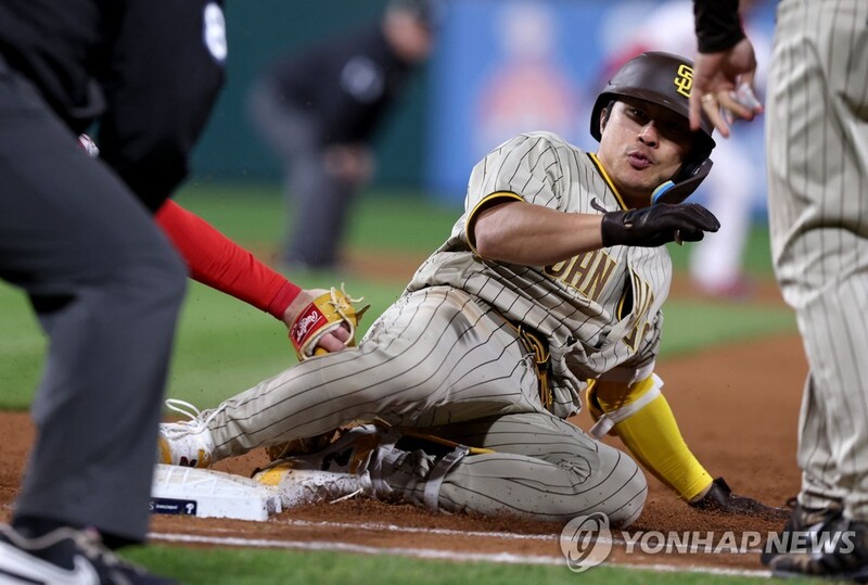 'MLB 주전 유격수' 김하성, 내달 2일 귀국…휴식 후 개인훈련