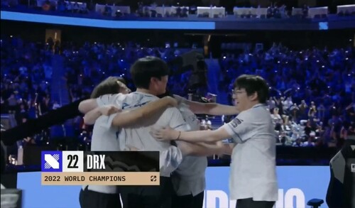 DRX, 창단후 첫 '소환사의 컵' 영예…T1 꺾고 '언더독의 반란'(종합2보)
