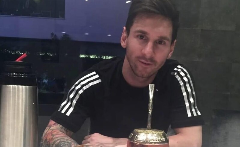 아르헨 월드컵 축구대표팀이 카타르에 챙겨간 3가지 식품은…