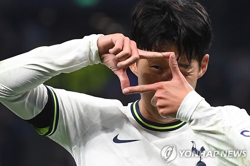 손흥민 환상 발리골, UCL 조별리그 최고의 골 후보로