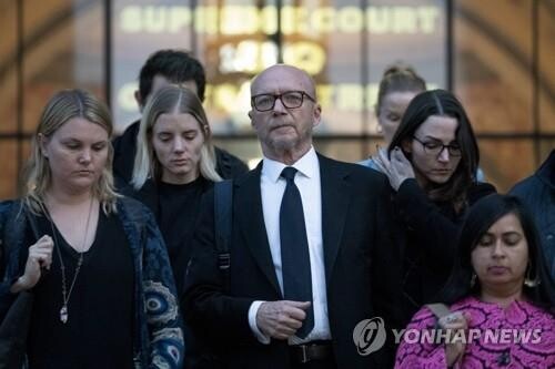 '오스카상' 폴 해기스 감독, '미투' 피해자에 100억원 배상 평결
