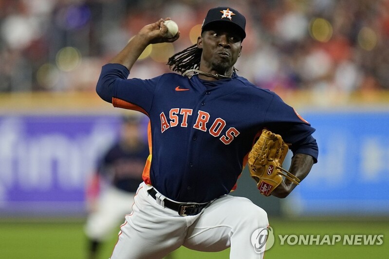 휴스턴, '핵심 불펜' 몬테로와 3년 455억원에 FA 잔류 계약