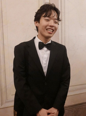 [Moment to Focus] Lee Hyuk wins top prize at Long-Thibaud International Competition