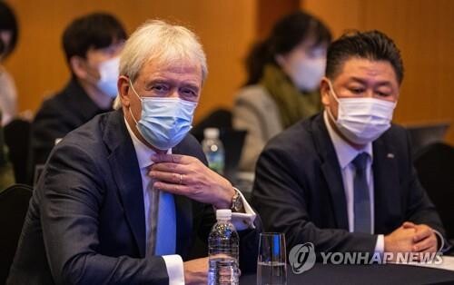 ASML's expansion in S. Korea reflects its 'preparation for growth': CEO