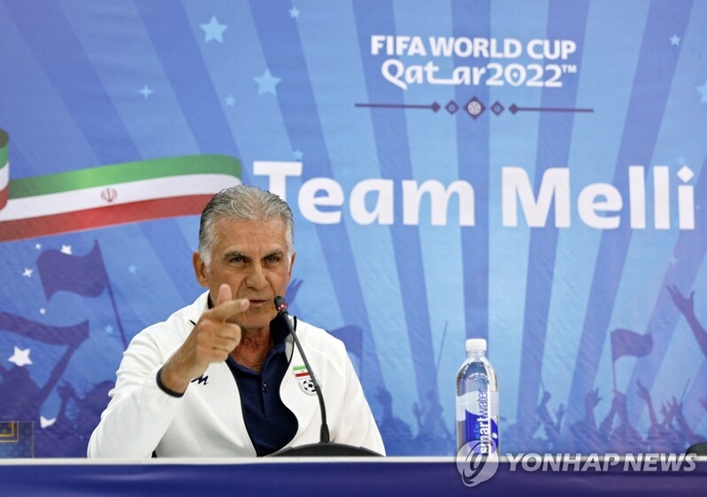 [월드컵] '히잡 시위'에 말문 연 이란 감독 "선수도 표현의 자유 있어"