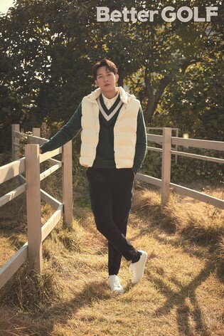 Golfware photo shoot of CNBLUE' Lee Jung-shin and Kang Min-hyuk