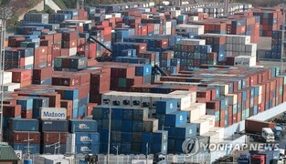 (LEAD) Exports down 16.7 pct during first 20 days of Nov.