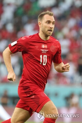 [월드컵] 90분 내내 제세동기와 함께 힘차게 뛴 에릭센의 '심장'