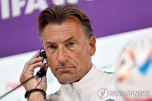 [월드컵] 사우디 감독, 롤스로이스 소문 일축…"뭘 받을 때 아냐"