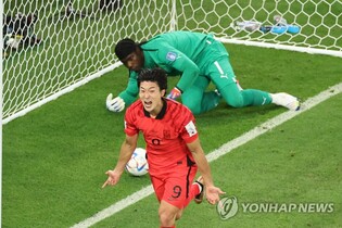 (World Cup) S. Korean forward enjoys coming-out party in loss