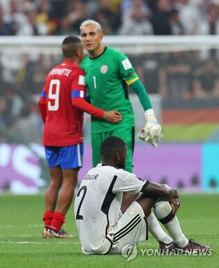 [월드컵] 기름칠 한 줄 알았는데…전차군단 독일, 아시아 기적에 또 희생