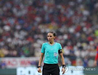 [월드컵] 주·부심 모두 여성이 맡았다…92년 역사 최초의 기록