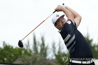 최종일 힘 낸 임성재, 우즈 초청 대회 공동 8위…'호블란 2연패'(종합)