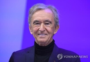 아르노 LVMH 회장, 머스크 누르고 세계 최고 부자