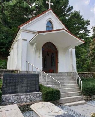 Cathedral· cemetery built to commemorate Andrew Kim Taegon become cultural assets