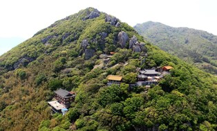 거북이 등에 올라탄 일출 명소 '여수 향일암 일원', 명승 지정