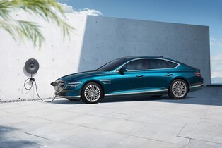 Genesis electrified G80 earns top IIHS safety rating