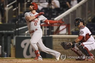 KBO's Twins sign ex-MLB outfielder Austin Dean