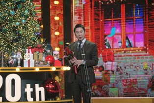 Shin Dong-yup wins third KBS Entertainment Awards