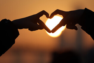 [Moment to Focus] Wish on first sunrise of new year