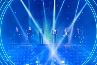 BTOB successfully holds 10th anniversary concert