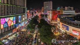 인사말은 "코로나 걸렸어?"…방역완화 후 바뀐 중국 새해풍속도