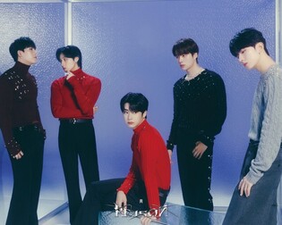 Third concept photos of MONSTA X for upcoming album 'REASON'