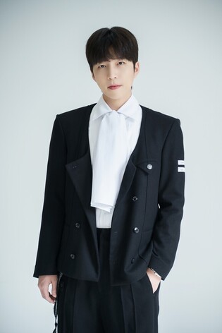 New individual profile photos of U-KISS members