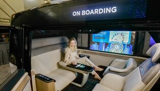(CES) Meet LG Display's first autonomous concept car equipped with futuristic displays