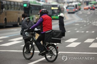 (LEAD) S. Korea's job additions hit 22-year high in 2022 on pandemic recovery
