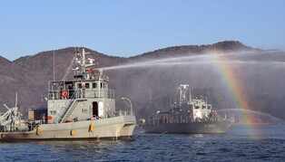 [Moment to Focus] Naval drill