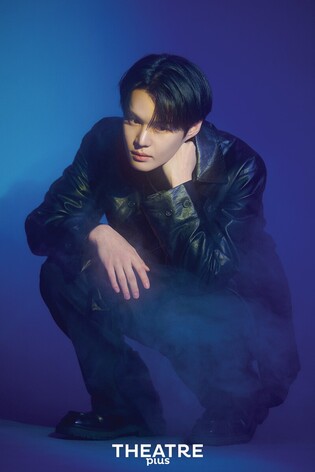 Photos of VIcton's Lim Se-jun on magazine 'Theatre Plus' drops