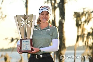 헨더슨, LPGA 투어 시즌 개막전 우승…투어 통산 13승째(종합)