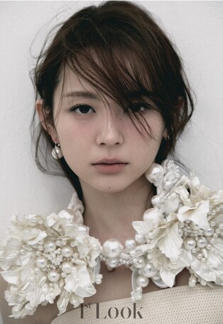 Photos of Kep1er’s Shen Xiaoting and Sakamoto Mashiro from 1st Look Magazine drops