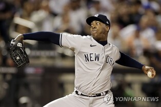 '쿠바산 미사일' 채프먼이 WBC 영국 야구대표 후보?