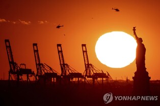 美 작년 4분기 성장률, 2.9%로 전망치 상회…작년 전체는 2.1%↑(종합2보)