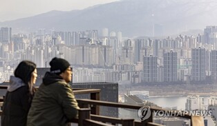 Population mobility drops most in nearly 50 years on housing market slump