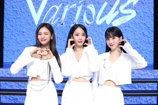 VIVIZ at media showcase for 3rd mini album 'VarioUS'