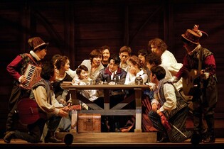 Korean production of sensational play ‘Shakespeare in Love’ imaginatively tells love story of William Shakespeare