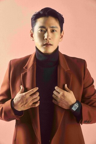 Actor Yoo Tae-o dishes on his role in Netflix’s new rom-com ‘Love to Hate You’
