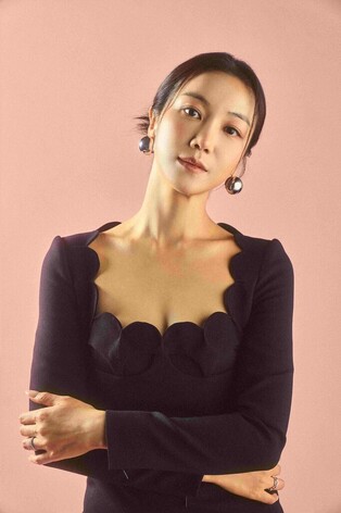 Kim Ok-bin “I was nervous of romantic comedy acting… I regret that I should have done it earlier.”