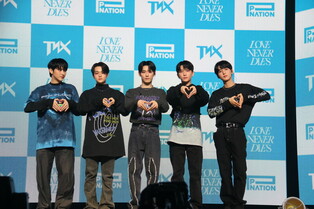 Group photos of TNX during media showcase for 2nd mini album 'Love Never Dies'