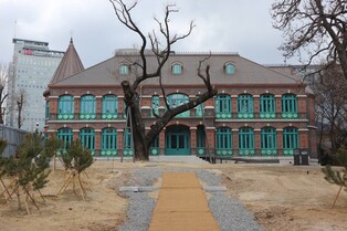 Reconstructed Deoksugung’s Dondeokjeon Hall to be open to public after century