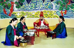 Koreanology Central Research Center to host academic conference regarding food culture of Joseon Dynasty