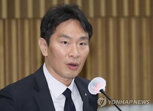 FSS chief urges banks to diversify income sources other than interest payment