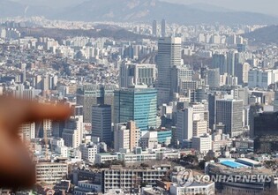 Top 0.1 pct of wealthy S. Koreans made 70 times more than median income earners in 2021